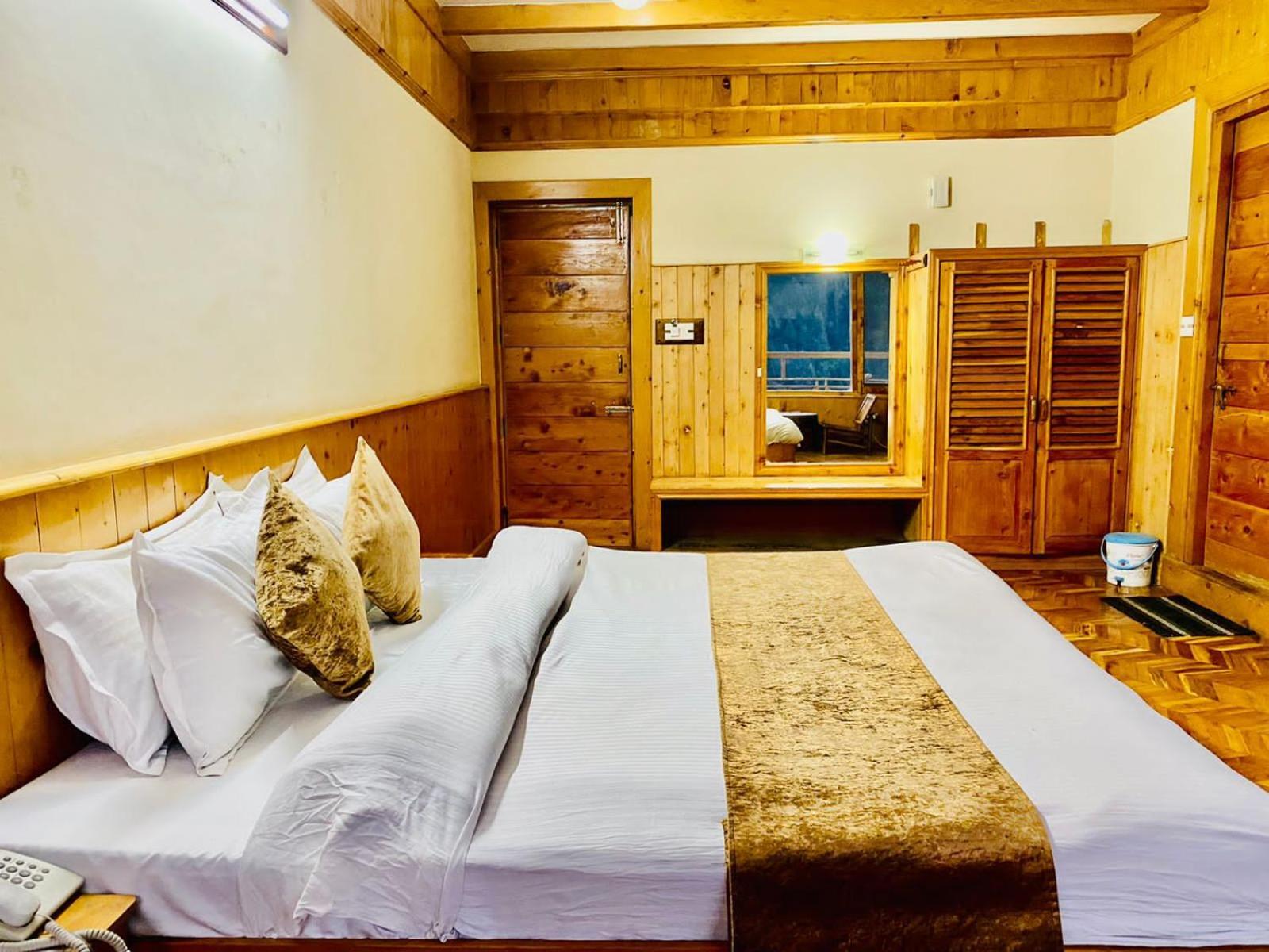 The Vashisht, Manali - A Four Star Luxury Hotel Экстерьер фото